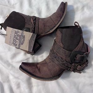 Brand new junk gypsy boots